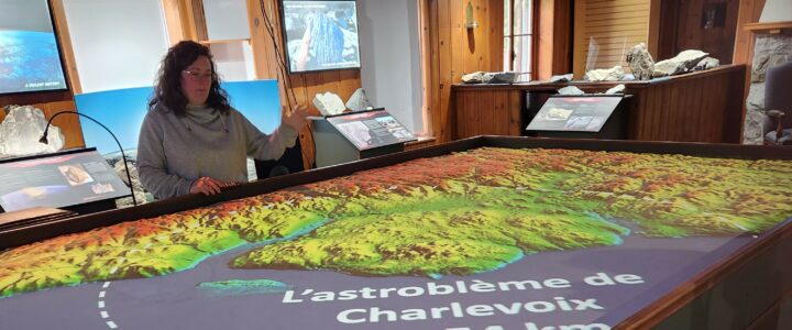 Visite de l’Observatoire de l’astroblème de Charlevoix (Québec, Canada)